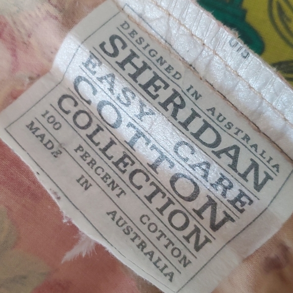 Vintage Sheridan Floral Duvet queen - Picture 4 of 6